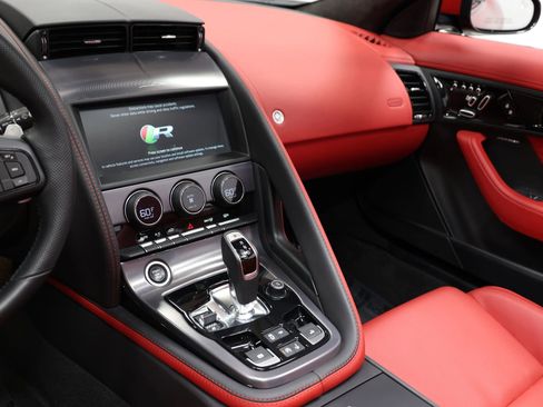 Used 2024 Jaguar F-TYPE R image 36
