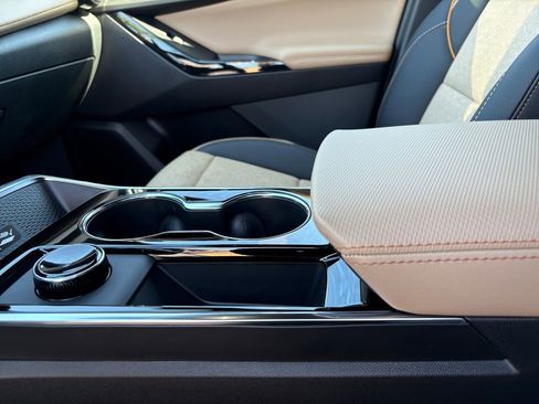 New 2026 Chevrolet Equinox ACTIV w/ Convenience Package III image 2