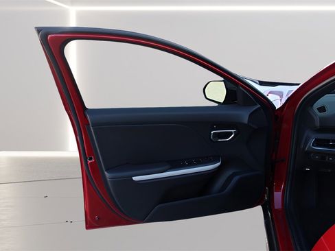 New 2025 Kia K4 GT-Line w/ GT-Line Sunroof Package image 11