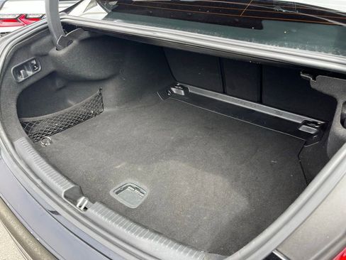 Used 2022 Mercedes-Benz C 300 Sedan image 8