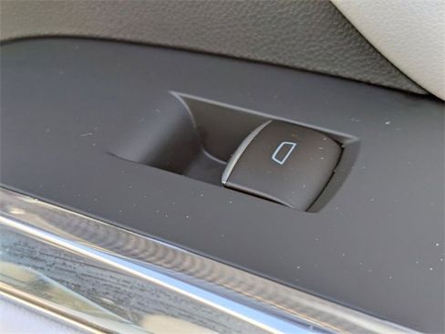 New 2026 Chevrolet Traverse High Country image 39