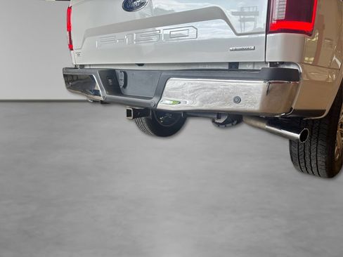 Used 2019 Ford F150 Lariat w/ Equipment Group 502A Luxury AWD/4WD image 19