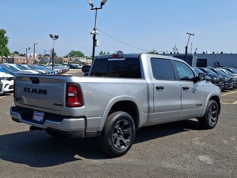 Used 2025 RAM 1500 Big Horn AWD/4WD image 6