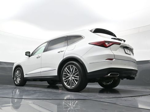 Used 2022 Acura MDX SH-AWD w/ Advance Package image 26