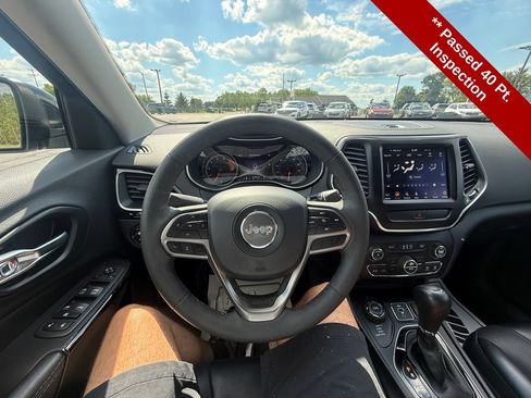 Used 2022 Jeep Cherokee Latitude Lux w/ Sun & Sound Group AWD/4WD image 15