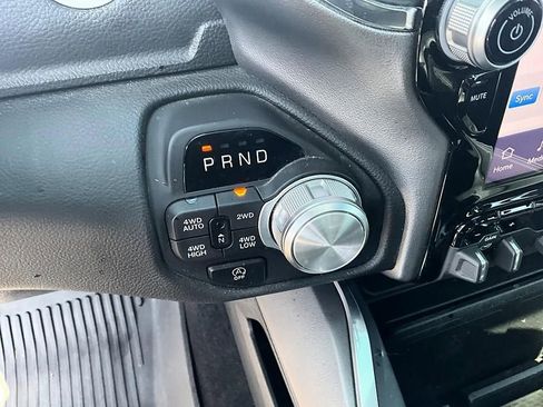 Used 2025 RAM 1500 Laramie w/ Sport Appearance Package AWD/4WD image 19