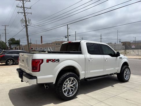 Used 2017 Ford F150 Lariat AWD/4WD image 6