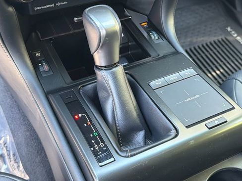 Used 2022 Lexus GX 460 Premium w/ Premium Package AWD/4WD image 34