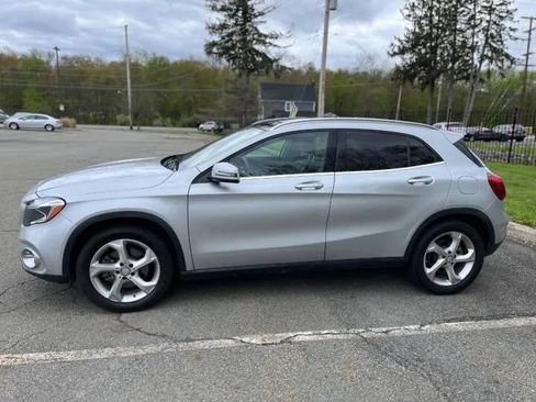 Used 2018 Mercedes-Benz GLA 250 image 4