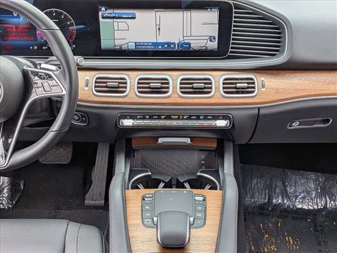 Used 2025 Mercedes-Benz GLE 350 4MATIC image 15