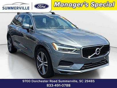 Used 2019 Volvo XC60 T6 Momentum w/ Multimedia Package