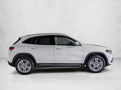 Certified 2022 Mercedes-Benz GLA 250 image 7