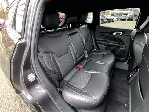 Certified 2023 Jeep Compass Altitude w/ Convenience Group image 17