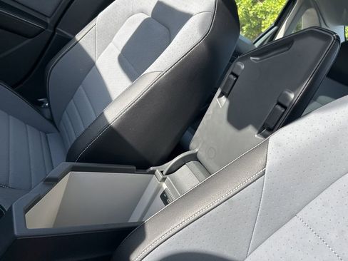 New 2026 Volkswagen Jetta SE image 34