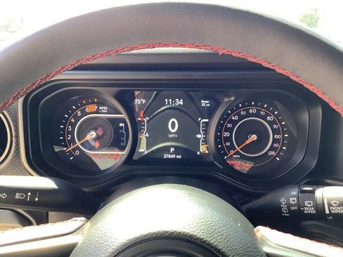 Used 2024 Jeep Wrangler Unlimited Rubicon w/ Technology Group AWD/4WD image 14