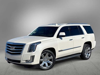 Used 2015 Cadillac Escalade Luxury