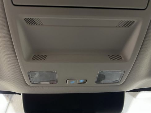 New 2025 Ford Maverick XL image 23