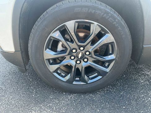 Used 2020 Chevrolet Traverse RS FWD image 30