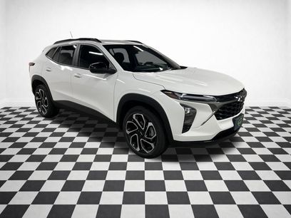 Certified 2025 Chevrolet Trax RS w/ Driver Confidence Package