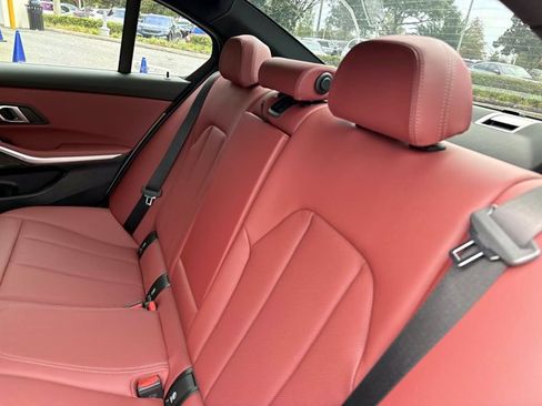 Used 2025 BMW 330i Sedan w/ M Sport Package RWD image 13