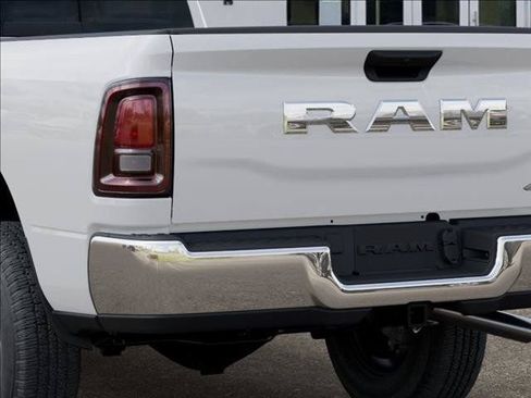New 2026 RAM 2500 Tradesman AWD/4WD image 13