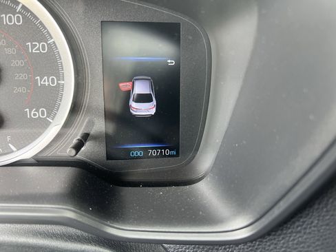 Used 2020 Toyota Corolla SE image 22