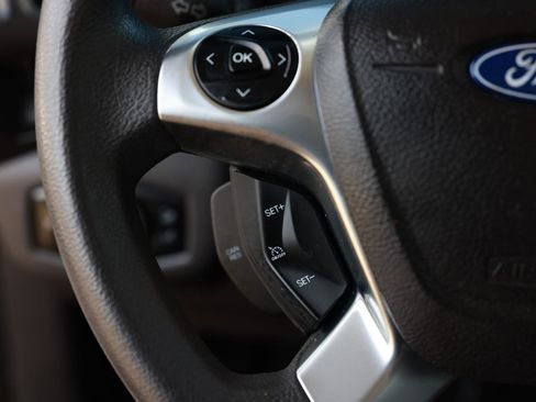 Used 2015 Ford Transit Connect XLT FWD image 29