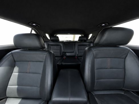 Used 2024 Chevrolet Equinox Premier w/ Redline Edition FWD image 13