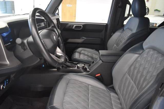 Used 2023 Ford Bronco Outer Banks AWD/4WD image 19