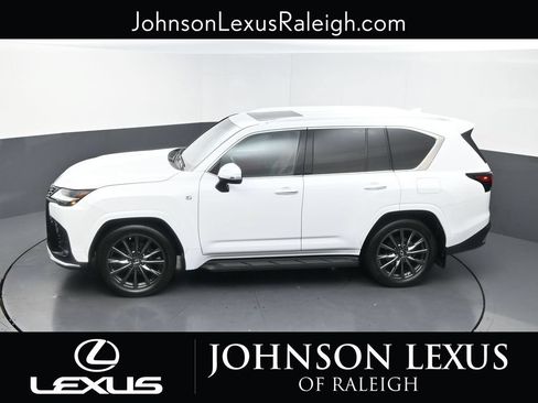 Used 2024 Lexus LX 600 F Sport AWD/4WD image 30