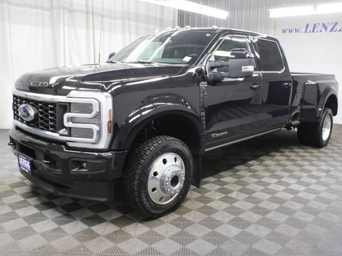 Used 2026 Ford F450 Platinum AWD/4WD image 9
