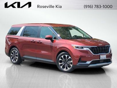 Certified 2023 Kia Carnival EX