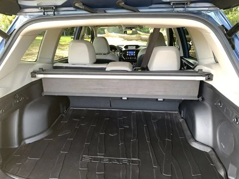 Used 2019 Subaru Forester Limited AWD/4WD image 34