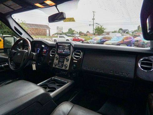 Used 2015 Ford F350 Platinum AWD/4WD image 15