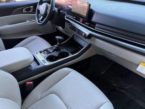 New 2026 Kia Carnival SX Prestige image 14