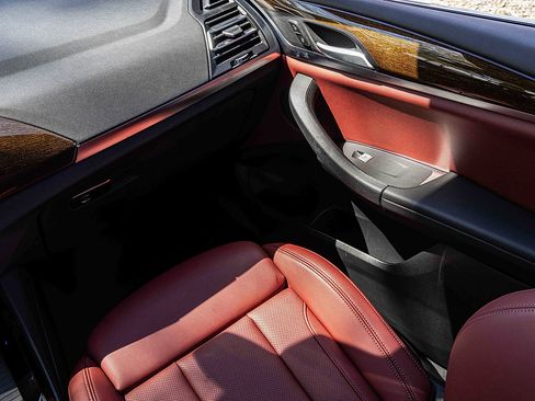 Used 2023 BMW X3 xDrive30i w/ Premium Package image 18