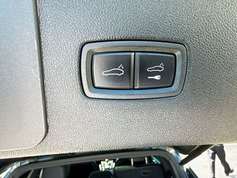 Used 2020 Porsche Cayenne AWD/4WD image 31