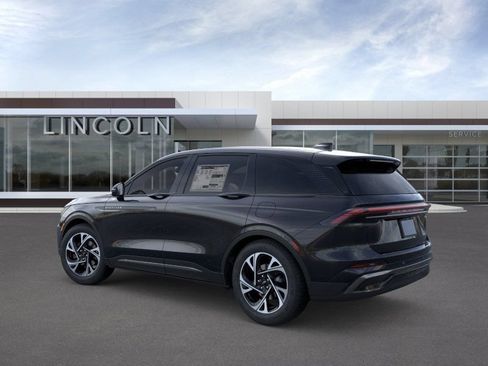 New 2026 Lincoln Nautilus Premier w/ Equipment Group 102A AWD/4WD image 4