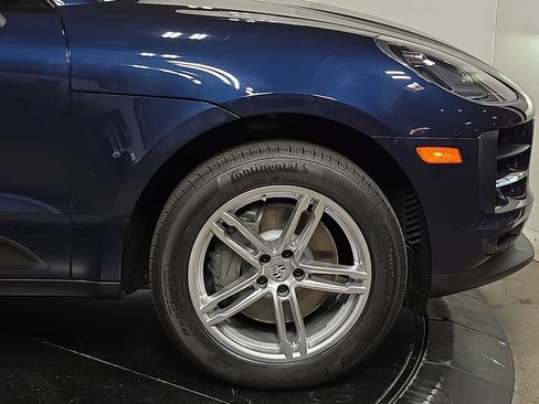 Used 2020 Porsche Macan S AWD/4WD image 11