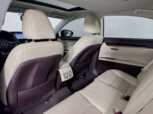 Used 2018 Lexus ES 350 w/ Navigation System Package FWD image 35