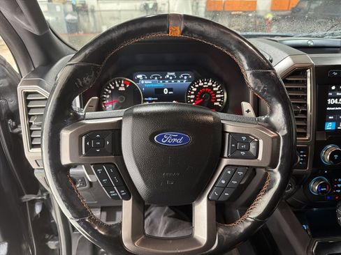 Used 2018 Ford F150 Raptor w/ Equipment Group 802A Luxury image 15
