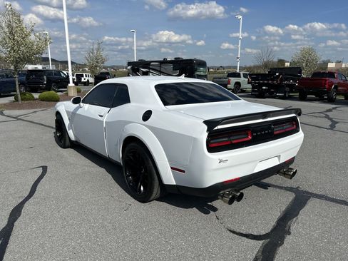 Used 2022 Dodge Challenger R/T Scat Pack image 5