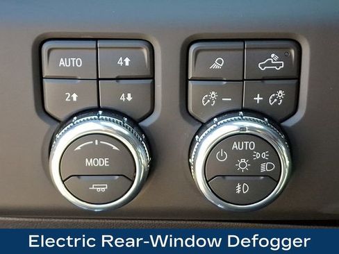 Used 2026 GMC Sierra 1500 Denali AWD/4WD image 9
