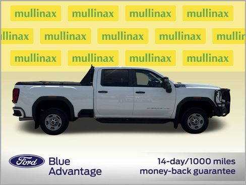 Used 2024 GMC Sierra 2500 Pro AWD/4WD image 2