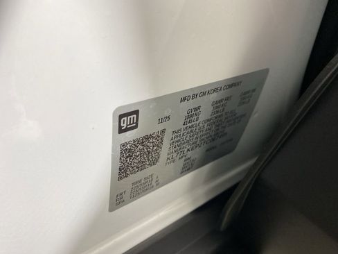 New 2026 Chevrolet Trax ACTIV w/ Sunroof Package image 32