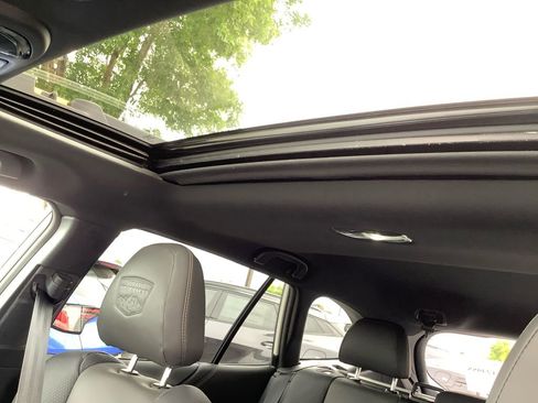 Used 2022 Subaru Outback Wilderness w/ Wilderness Package image 25