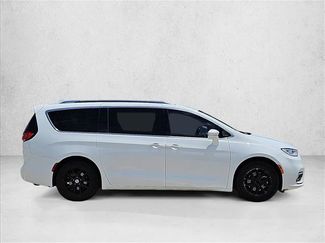 Used 2024 Chrysler Voyager LX FWD video 4