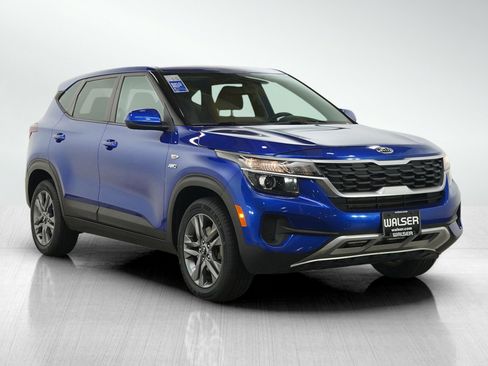 Used 2021 Kia Seltos LX AWD/4WD image 7