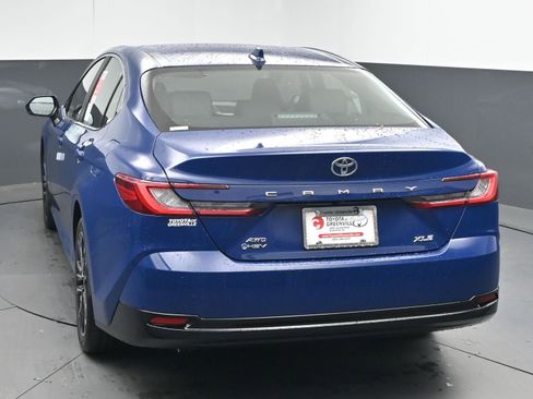 New 2026 Toyota Camry XLE image 7