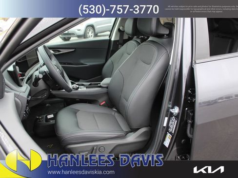 New 2025 Kia EV6 Light RWD image 13